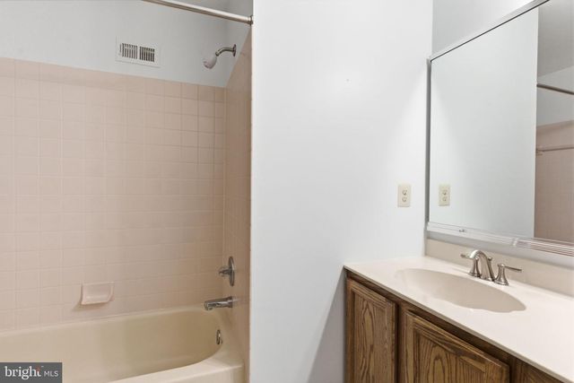 100 BISHOPS GATE LN, Doylestown, PA 18901