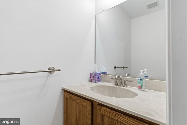 100 BISHOPS GATE LN, Doylestown, PA 18901