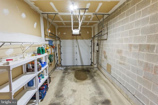 100 BISHOPS GATE LN, Doylestown, PA 18901