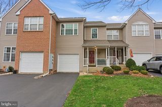 100 BISHOPS GATE LN, Doylestown, PA 18901