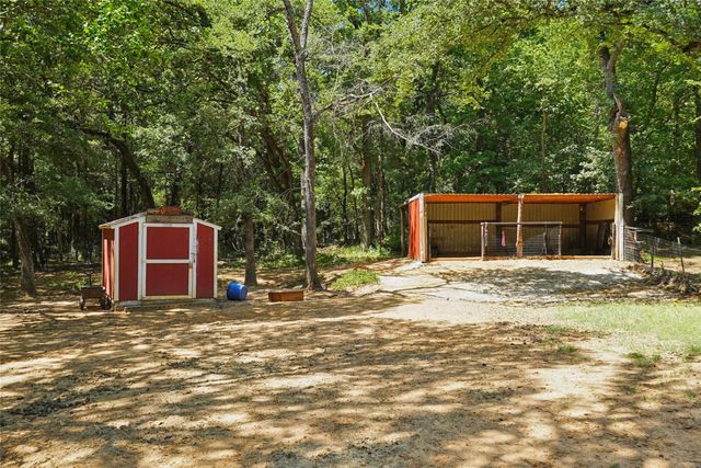 1433 Old Sadler Road, Sadler, TX 76264