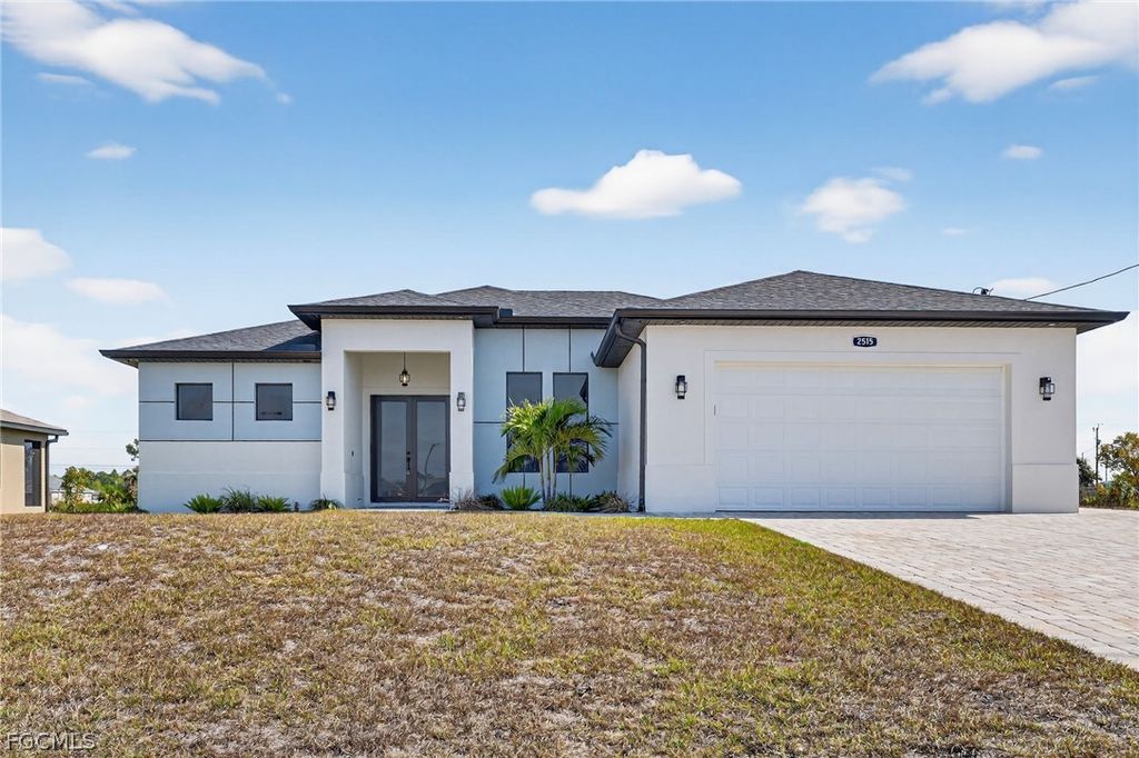 2515 NE 5th PL, Cape Coral, FL 33909