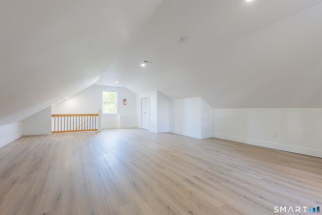 9-UNIT2 Hoyt Street, Danbury, CT 06810