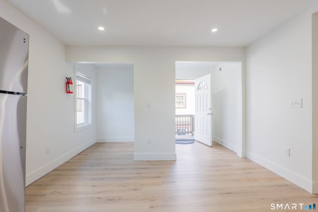 9-UNIT2 Hoyt Street, Danbury, CT 06810