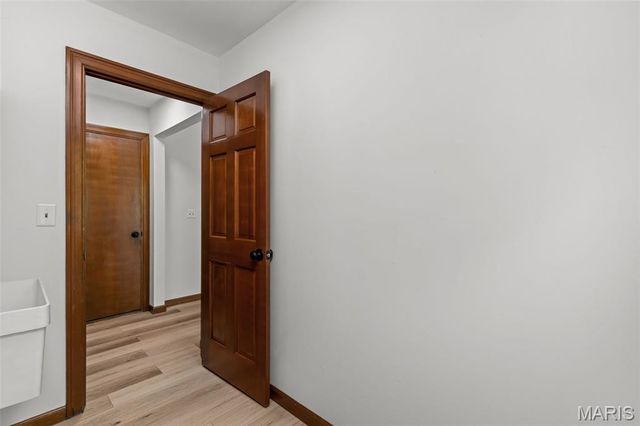 11228 Mosley Farm Court, St Louis, MO 63141