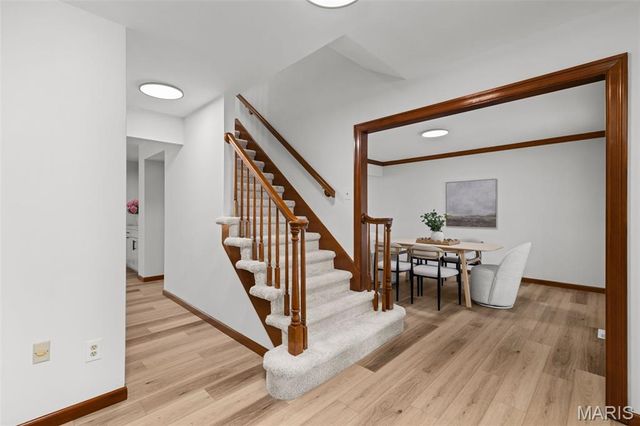 11228 Mosley Farm Court, St Louis, MO 63141