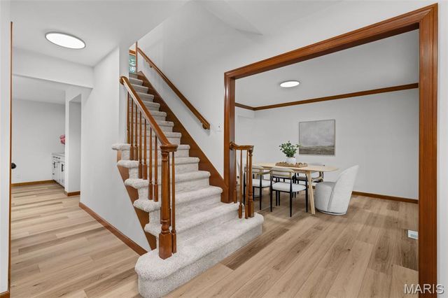11228 Mosley Farm Court, St Louis, MO 63141