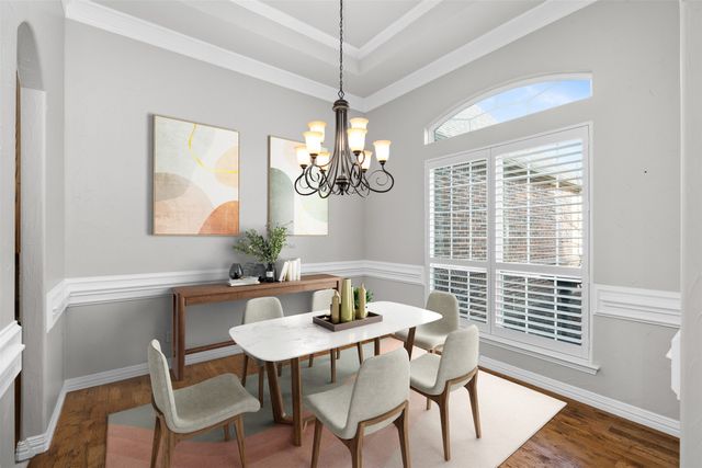 109 Creekwood Court, Lakeside, TX 76108