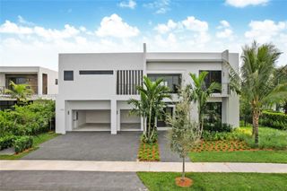 16492 Botaniko Drive S, Weston, FL 33326