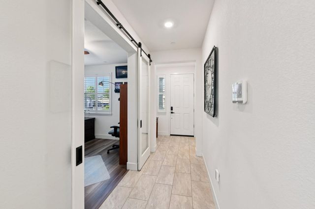 8536 Avelin Pl, El Dorado Hills, CA 95762