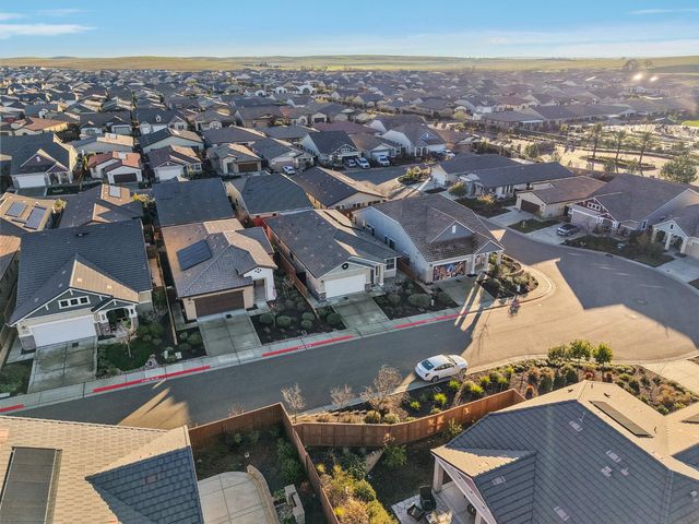 8536 Avelin Pl, El Dorado Hills, CA 95762