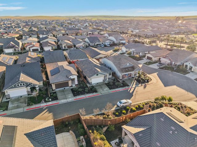 8536 Avelin Pl, El Dorado Hills, CA 95762