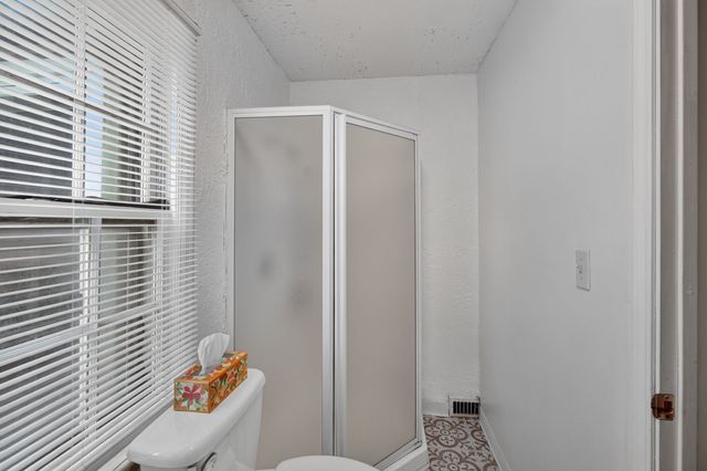 4303 SW 9th Street, Des Moines, IA 50315