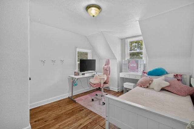 4303 SW 9th Street, Des Moines, IA 50315