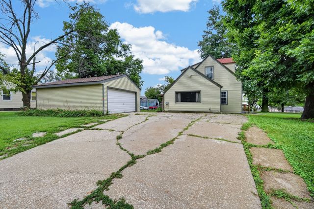 4303 SW 9th Street, Des Moines, IA 50315