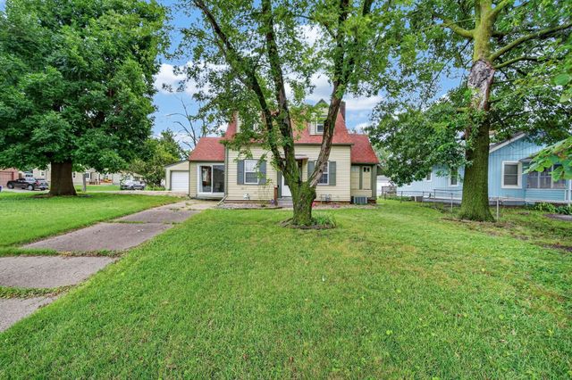 4303 SW 9th Street, Des Moines, IA 50315