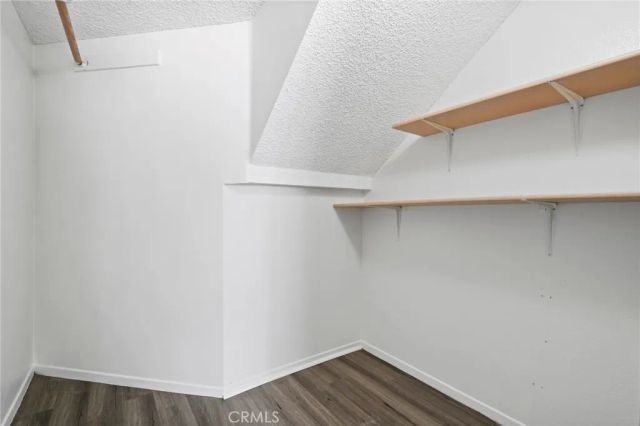 11150 Glenoaks Boulevard 306, Pacoima, CA 91331