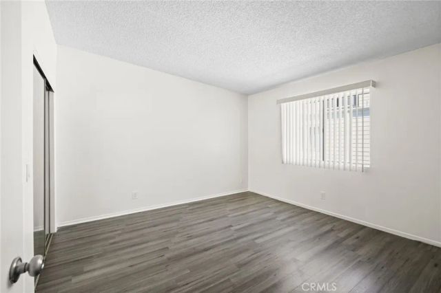 11150 Glenoaks Boulevard 306, Pacoima, CA 91331
