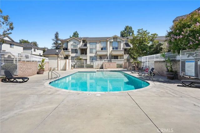 11150 Glenoaks Boulevard 306, Pacoima, CA 91331