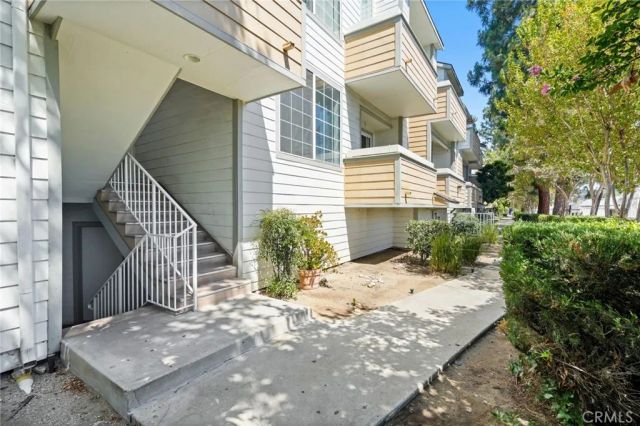11150 Glenoaks Boulevard 306, Pacoima, CA 91331