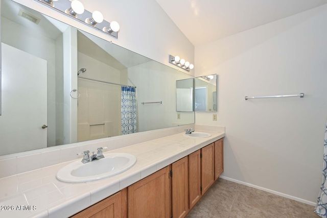 7629 W KRISTAL Way, Glendale, AZ 85308