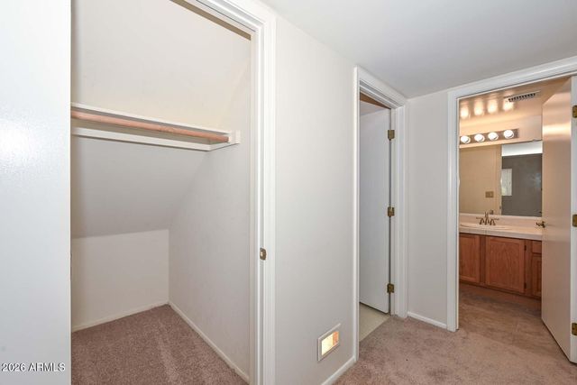 7629 W KRISTAL Way, Glendale, AZ 85308