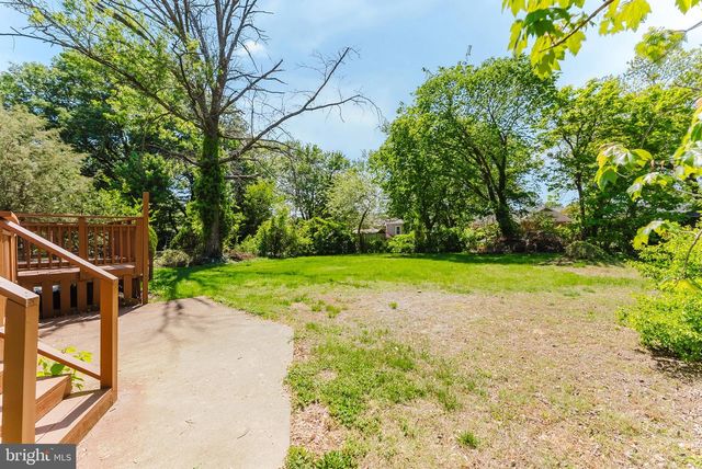 6008 DINWIDDIE ST, Springfield, VA 22150