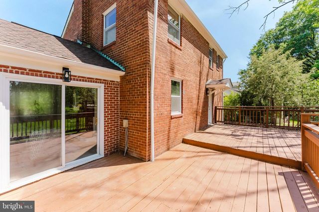 6008 DINWIDDIE ST, Springfield, VA 22150