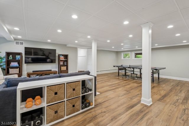 19 Turtle Rd, Morris Twp., NJ 07960