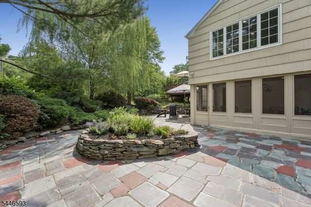 19 Turtle Rd, Morris Twp., NJ 07960