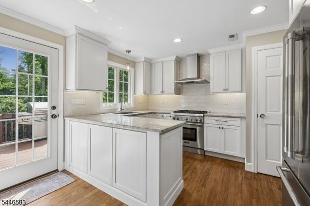 19 Turtle Rd, Morris Twp., NJ 07960