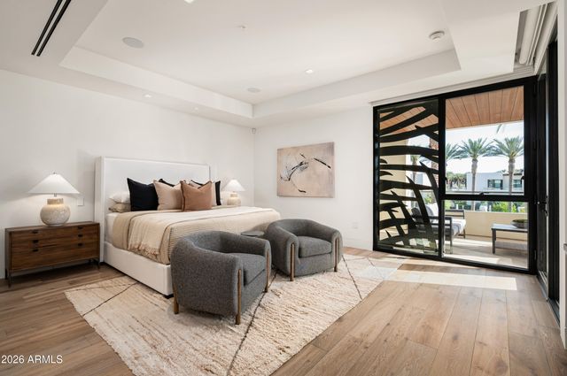 6587 N Palmeraie Boulevard 2002, Paradise Valley, AZ 85253