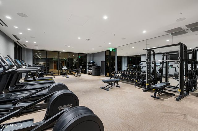 6587 N Palmeraie Boulevard 2002, Paradise Valley, AZ 85253