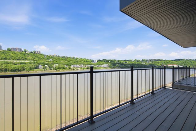739 Manhattan Boulevard, 302, Dayton, KY 41074
