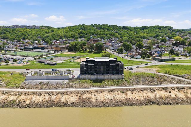 739 Manhattan Boulevard, 302, Dayton, KY 41074