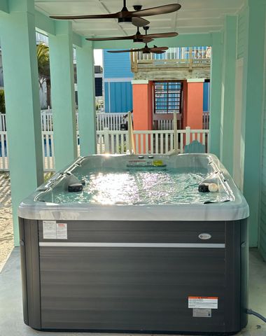 7411 Grand Navarre Boulevard, Navarre, FL 32566