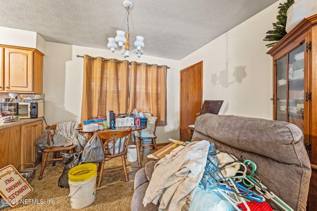 54113 CYNTHIA Avenue, Callahan, FL 32011