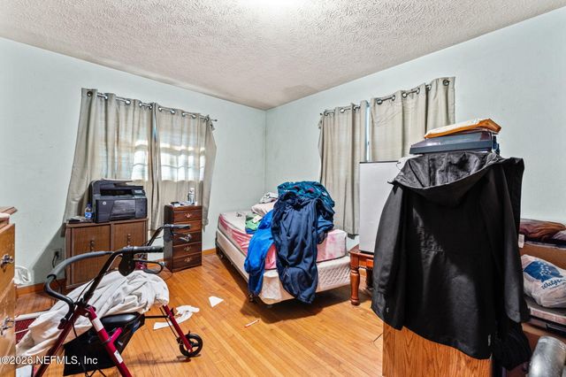 54113 CYNTHIA Avenue, Callahan, FL 32011