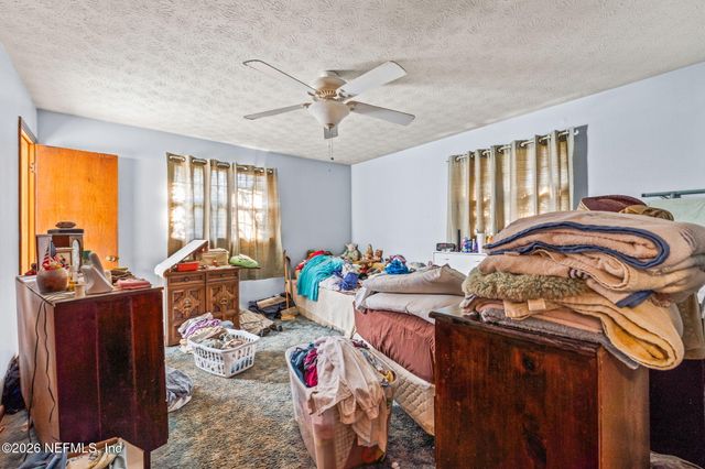 54113 CYNTHIA Avenue, Callahan, FL 32011