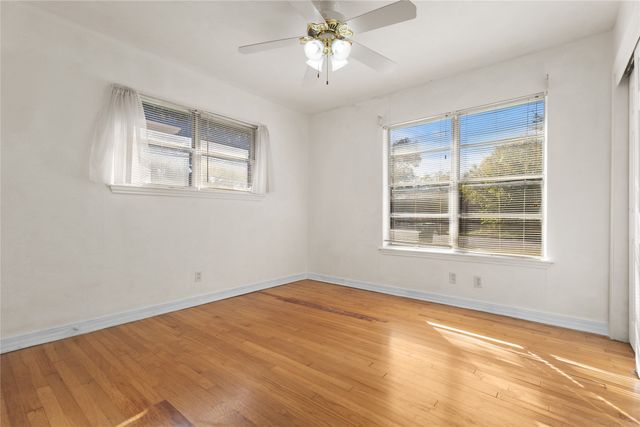 4805 Ira Street, Haltom City, TX 76117