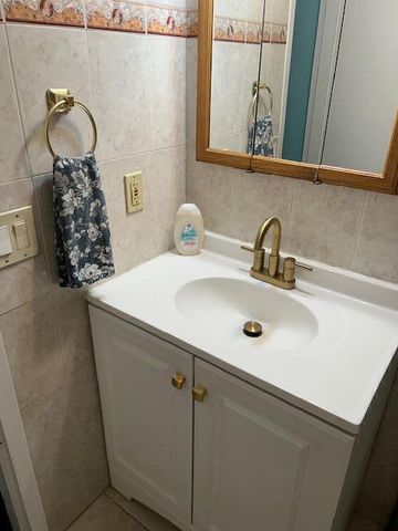 5300 NE 24th Terrace, Fort Lauderdale, FL 33308