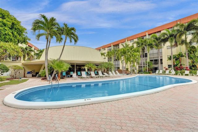 5300 NE 24th Terrace, Fort Lauderdale, FL 33308