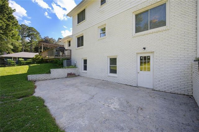 1220 Sherry Drive, Alpharetta, GA 30009