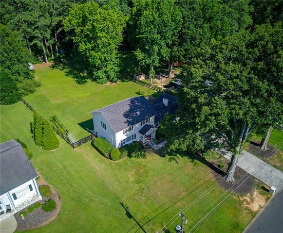 1220 Sherry Drive, Alpharetta, GA 30009