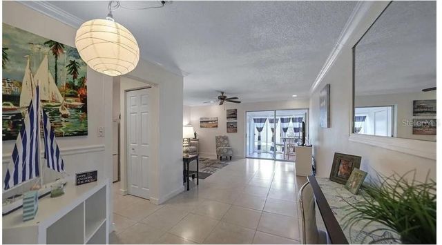 2782 WOODGATE LANE 12, Sarasota, FL 34231