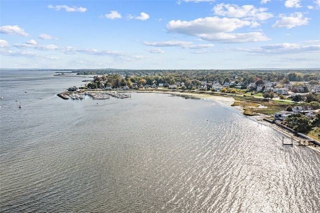 12 Harbour Terrace, Cranston, RI 02905