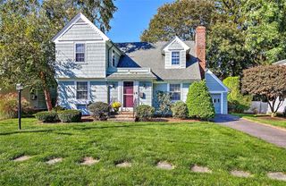 12 Harbour Terrace, Cranston, RI 02905