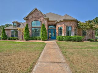 1301 S Choctaw Road, Luther, OK 73054