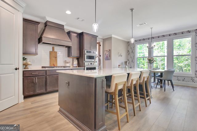 160 Lapis Lake Point, Fayetteville, GA 30215