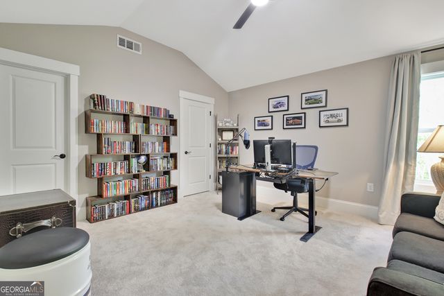 160 Lapis Lake Point, Fayetteville, GA 30215